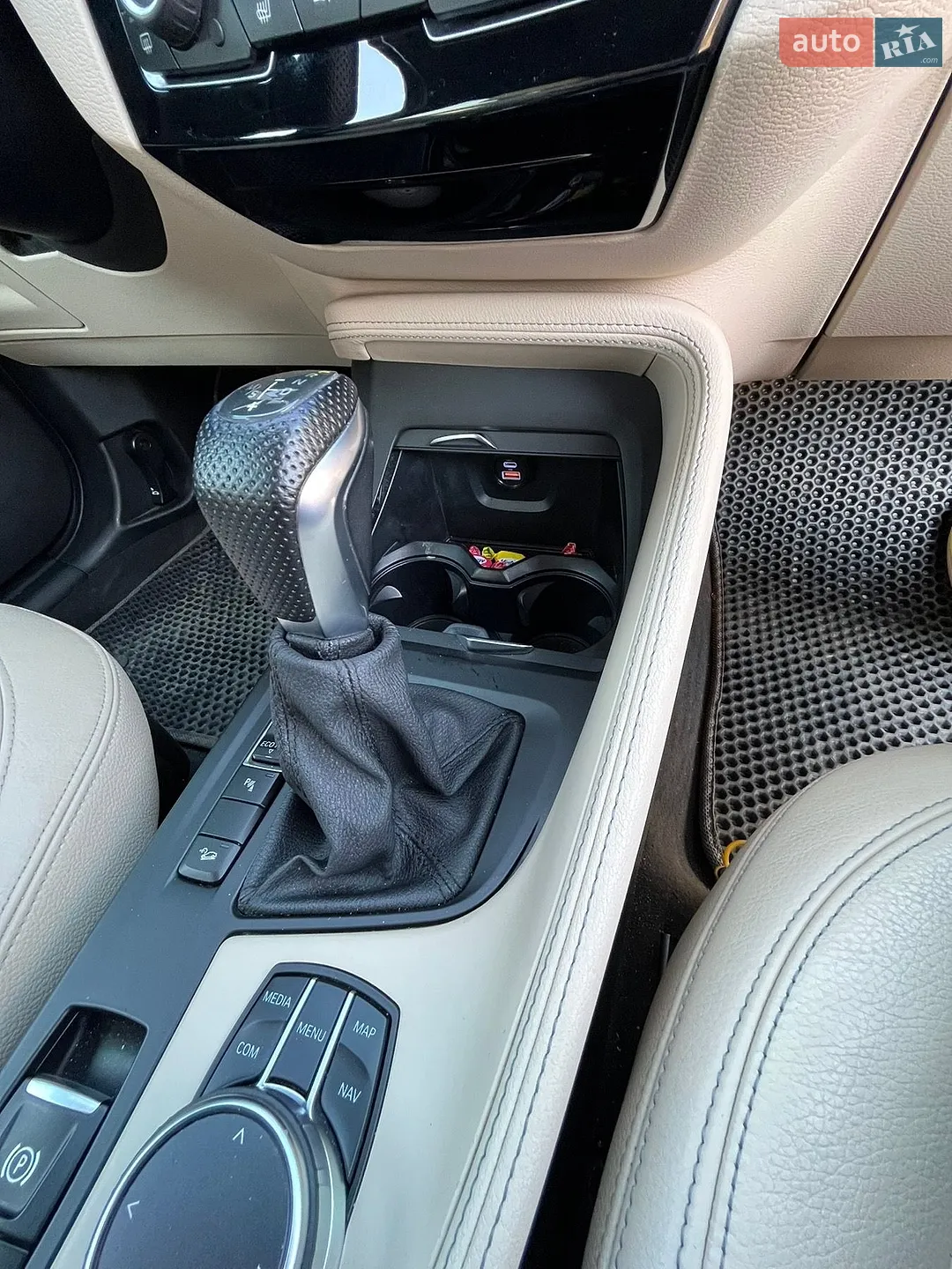 2016 BMW X1 - мініатюра 13