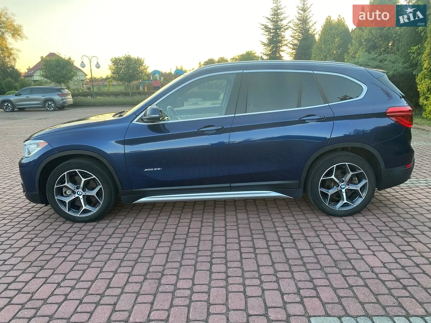 2016 BMW X1 - мініатюра 3