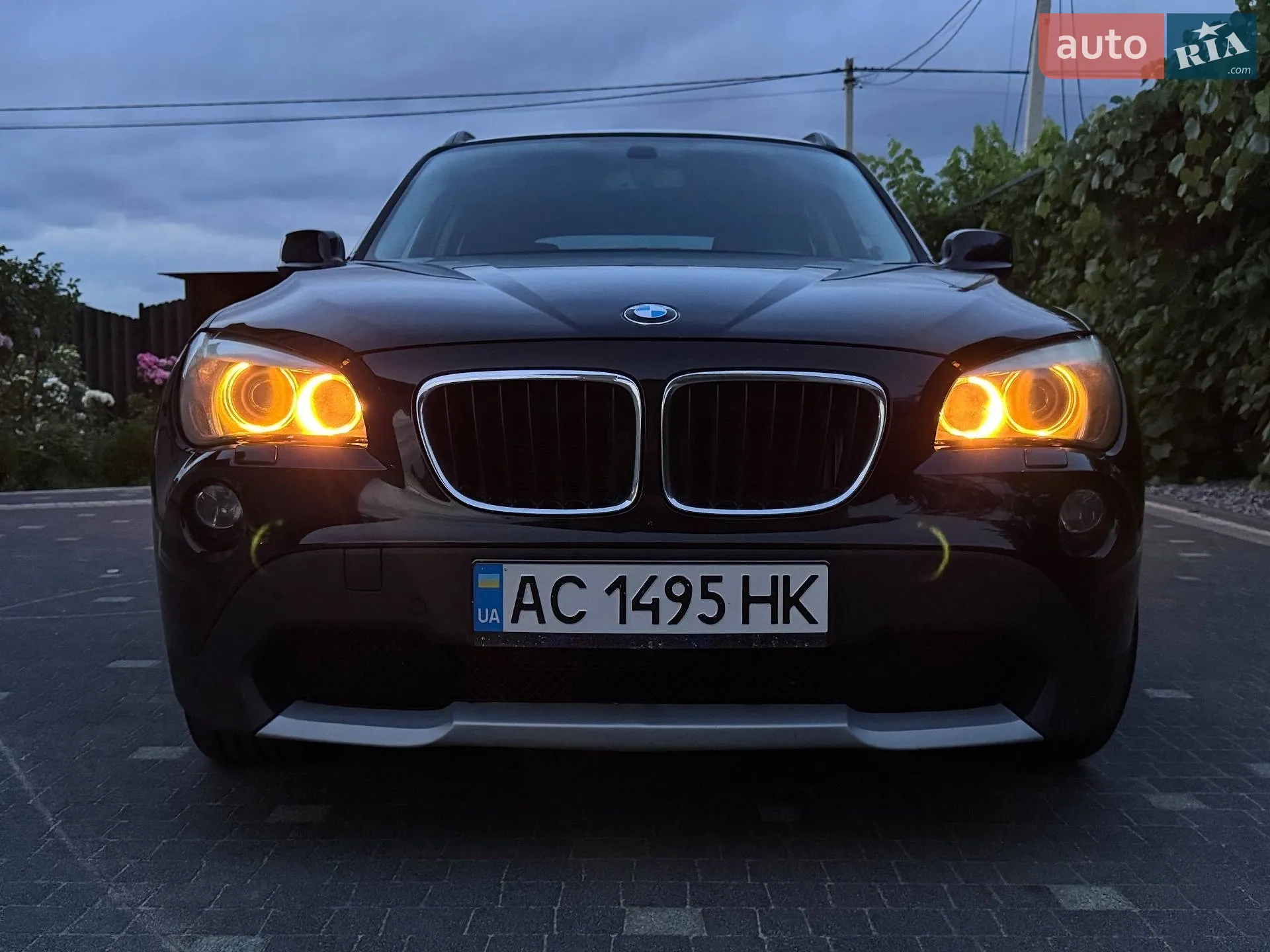 2010 BMW X1 - мініатюра 2