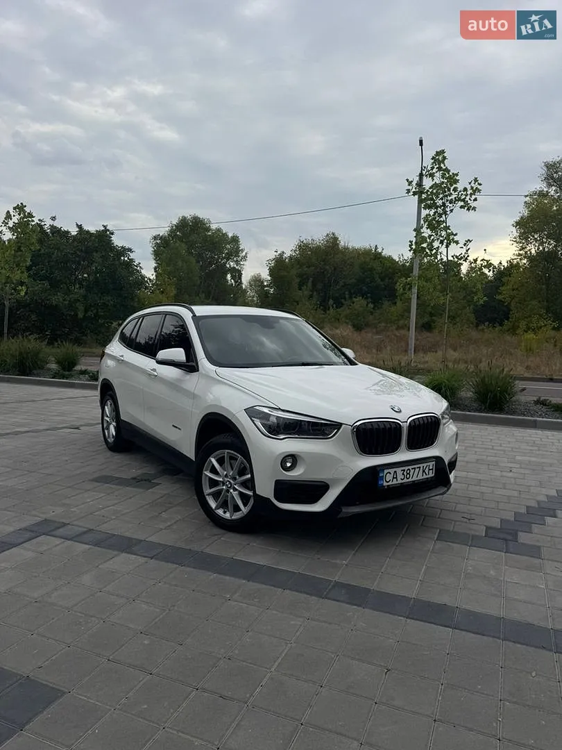 2016 BMW X1 - мініатюра 3