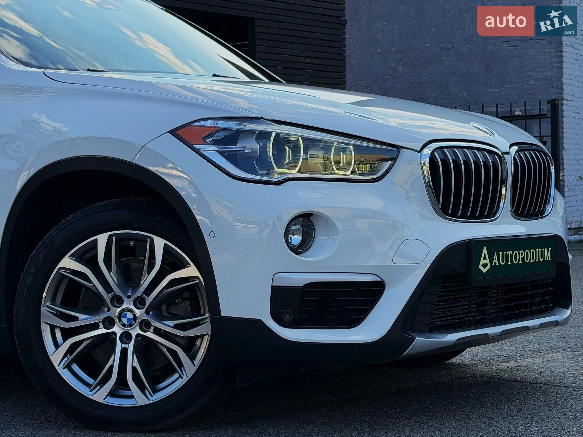 2016 BMW X1 - мініатюра 12