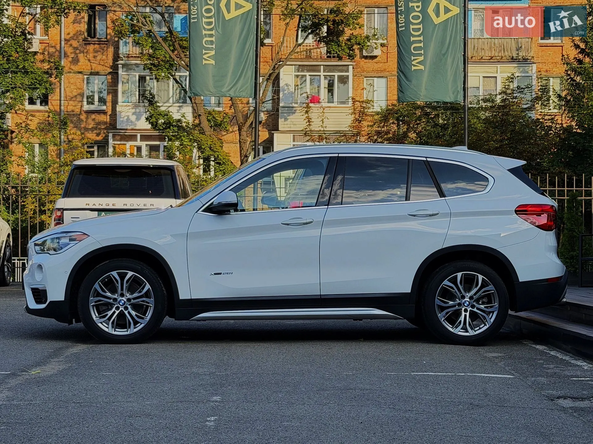 2016 BMW X1 - мініатюра 16