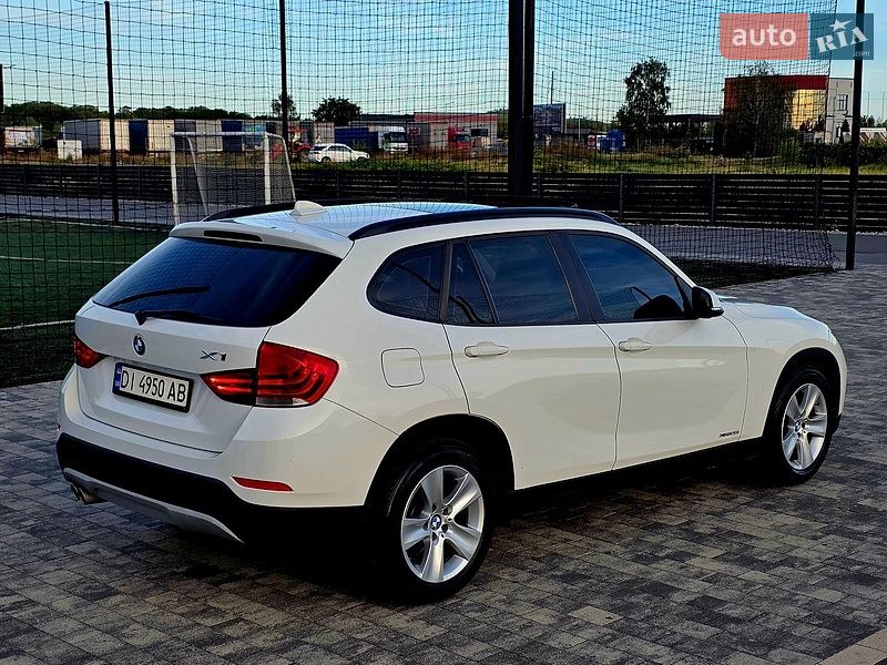 Внедорожник / Кроссовер BMW X1 2012 в Мукачево