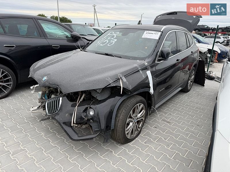 Позашляховик / Кросовер BMW X1 2015 в Львові