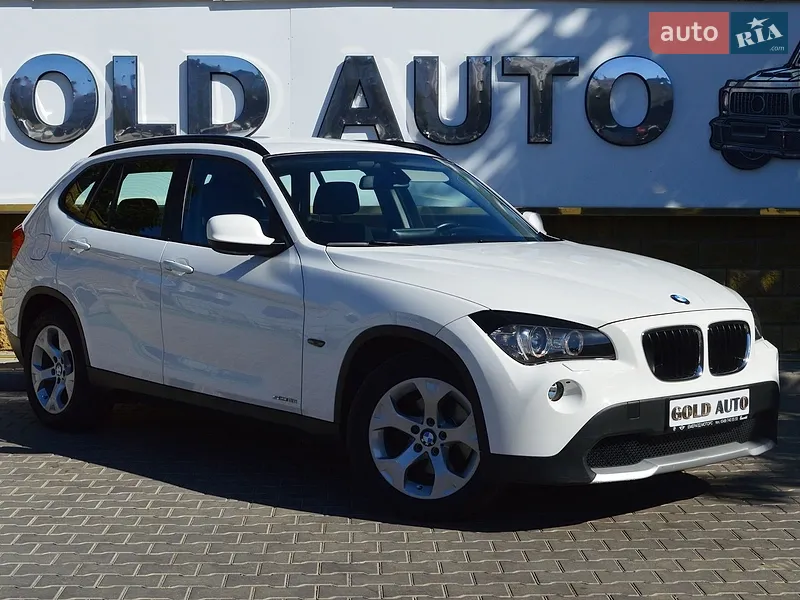 BMW X1 2011