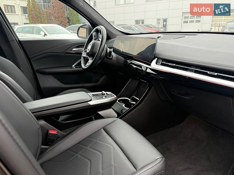 Внедорожник / Кроссовер BMW X1 2024 в Киеве