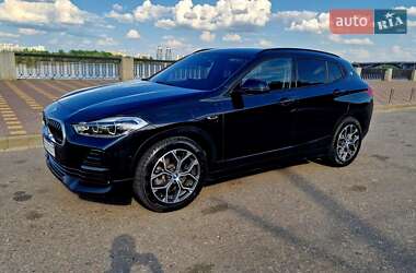 Внедорожник / Кроссовер BMW X2 2022 в 