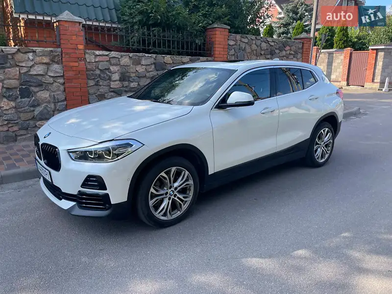 BMW X2