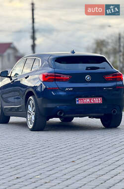 Внедорожник / Кроссовер BMW X2 2018 в 