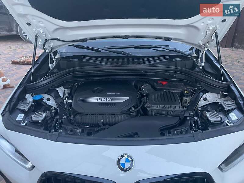 Внедорожник / Кроссовер BMW X2 2021 в Киеве
