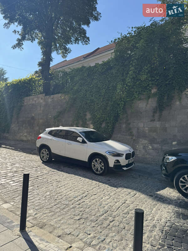 Внедорожник / Кроссовер BMW X2 2018 в Львове