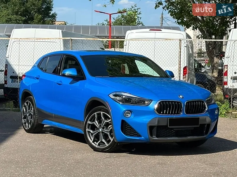 BMW X2