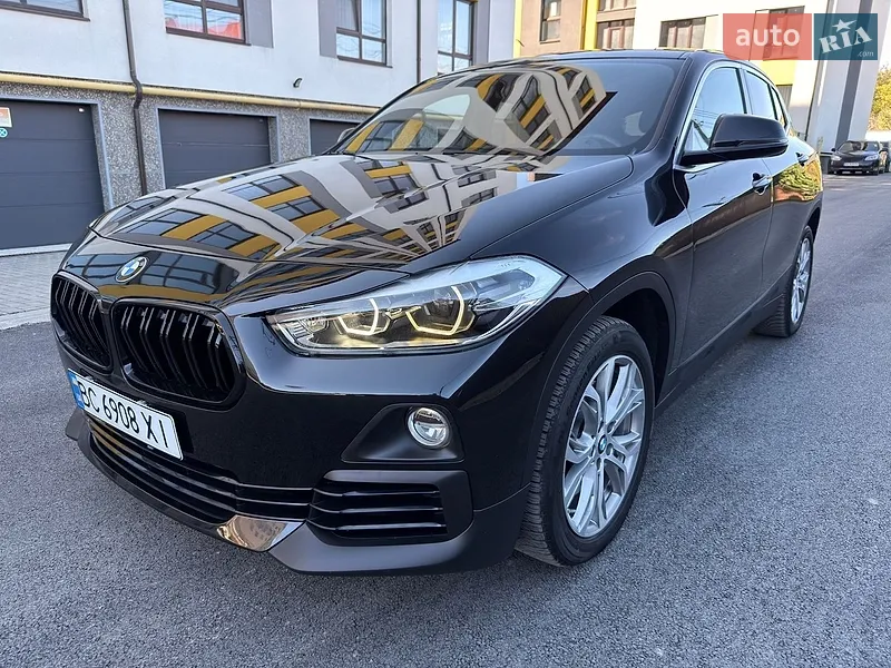 BMW X2