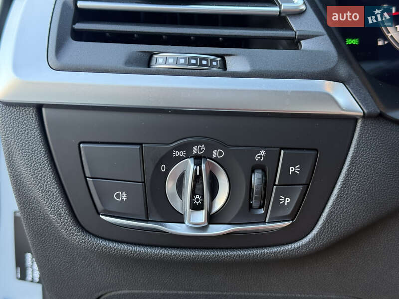 Позашляховик / Кросовер BMW X3 M 2022 в Києві фото 73 Позашляховик / Кросовер BMW X3 M 2022 в Києві