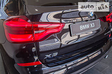 Позашляховик / Кросовер BMW X3 2018 в 