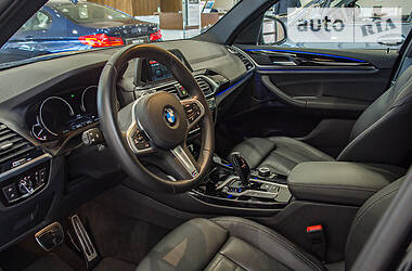 Позашляховик / Кросовер BMW X3 2018 в 