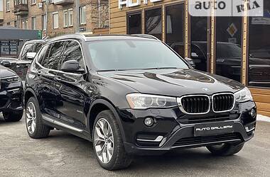 Внедорожник / Кроссовер BMW X3 2016 в Киеве