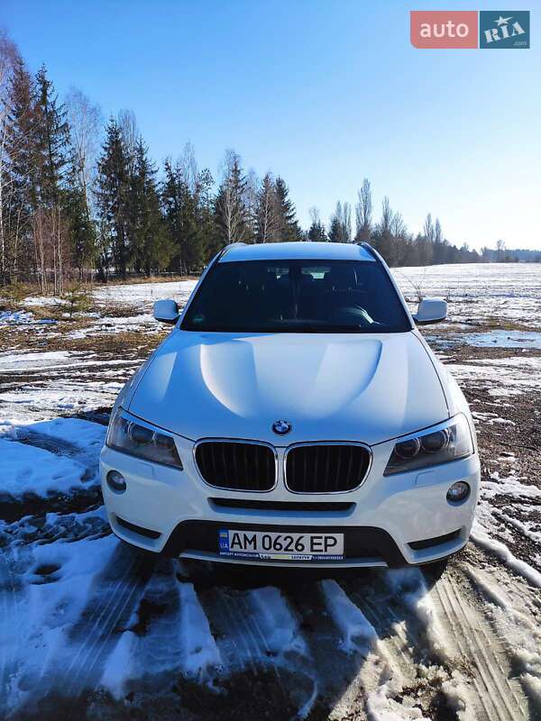 BMW X3 2011