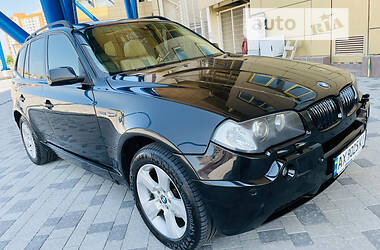 Внедорожник / Кроссовер BMW X3 2003 в Харькове