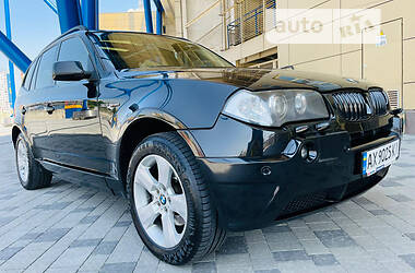 Внедорожник / Кроссовер BMW X3 2003 в Харькове