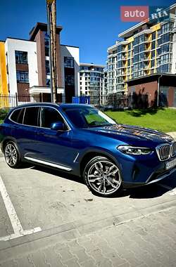 Внедорожник / Кроссовер BMW X3 2022 в Киеве