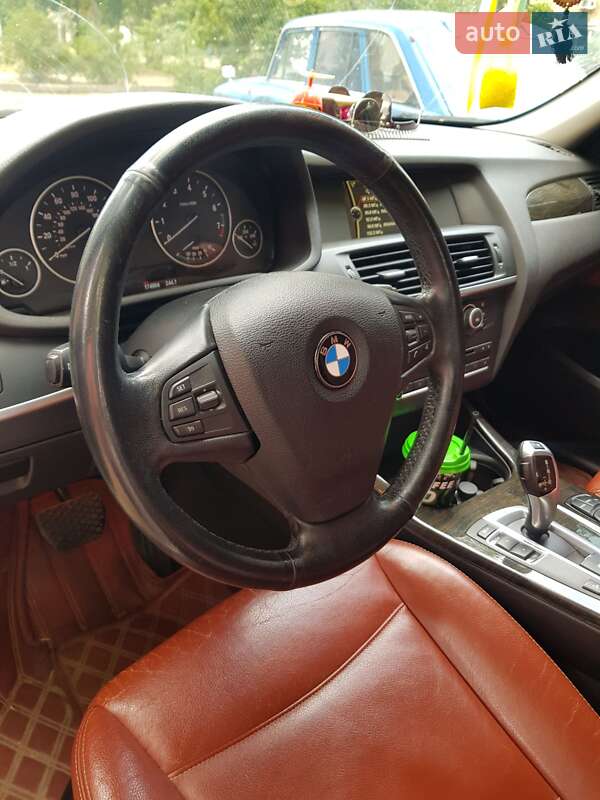 Внедорожник / Кроссовер BMW X3 2013 в Николаеве