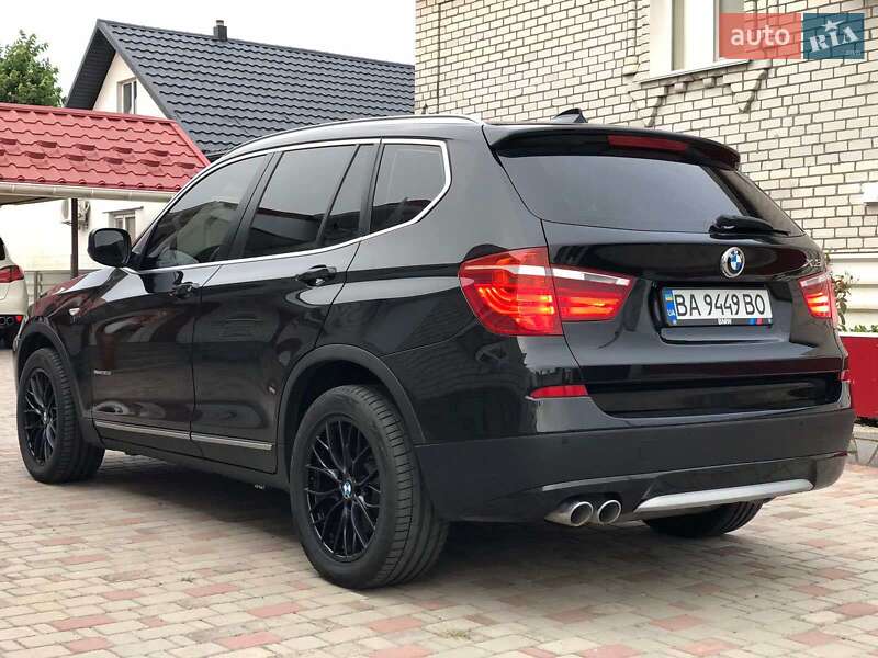 Позашляховик / Кросовер BMW X3 2011 в Новоархангельську