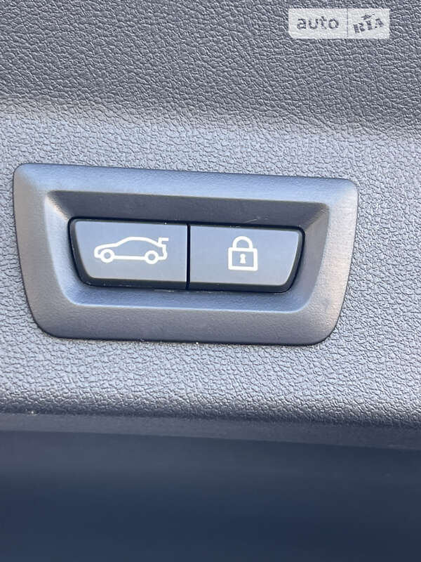 Внедорожник / Кроссовер BMW X3 2021 в Киеве