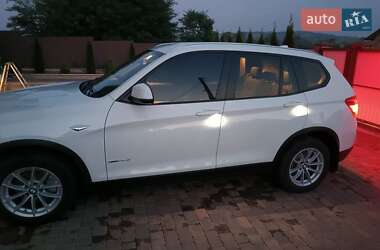 Внедорожник / Кроссовер BMW X3 2014 в Черновцах