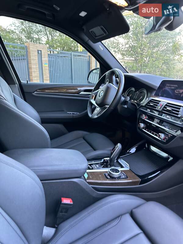 Внедорожник / Кроссовер BMW X3 2018 в Одессе