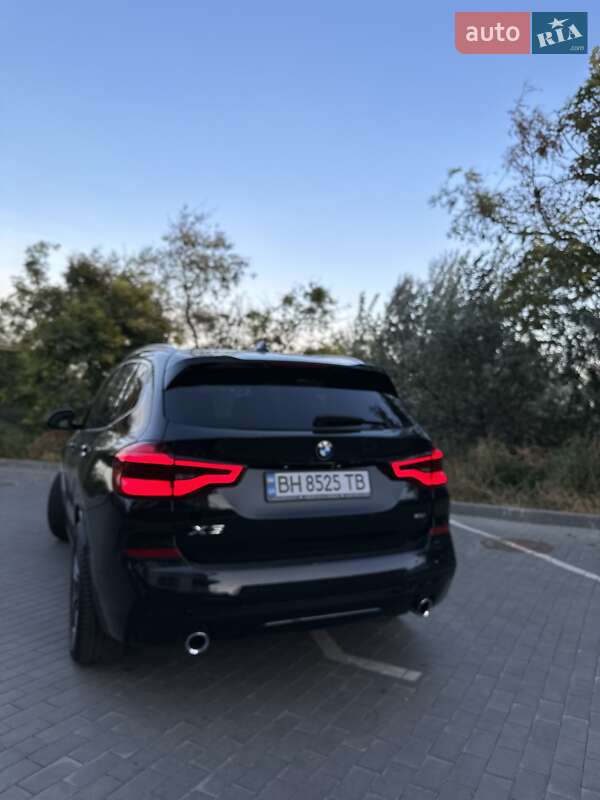 Внедорожник / Кроссовер BMW X3 2018 в Одессе