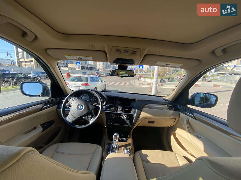 Внедорожник / Кроссовер BMW X3 2012 в Киеве