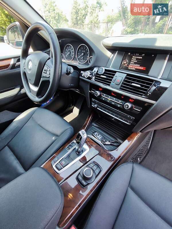 Внедорожник / Кроссовер BMW X3 2016 в Черноморске