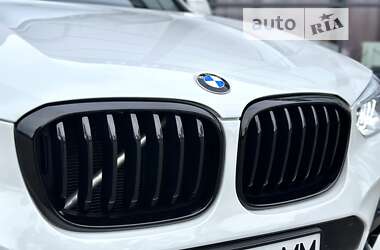 Позашляховик / Кросовер BMW X3 2020 в 