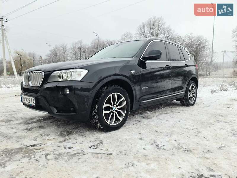 Внедорожник / Кроссовер BMW X3 2013 в 