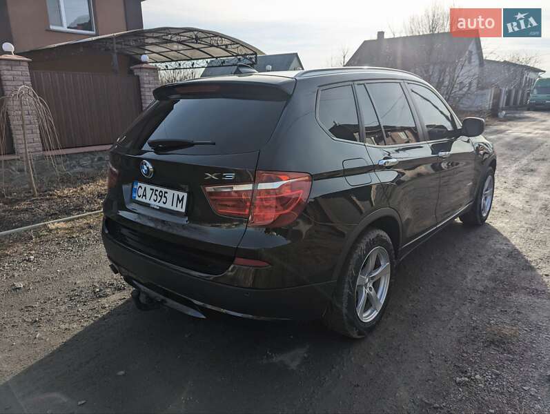 Позашляховик / Кросовер BMW X3 2010 в Умані