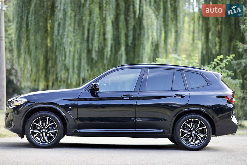 Внедорожник / Кроссовер BMW X3 2022 в Киеве