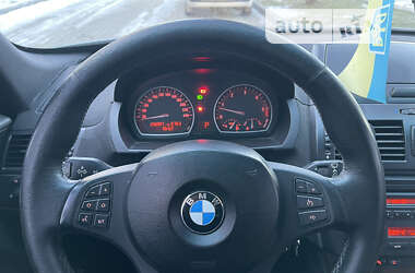 Внедорожник / Кроссовер BMW X3 2005 в Звягеле