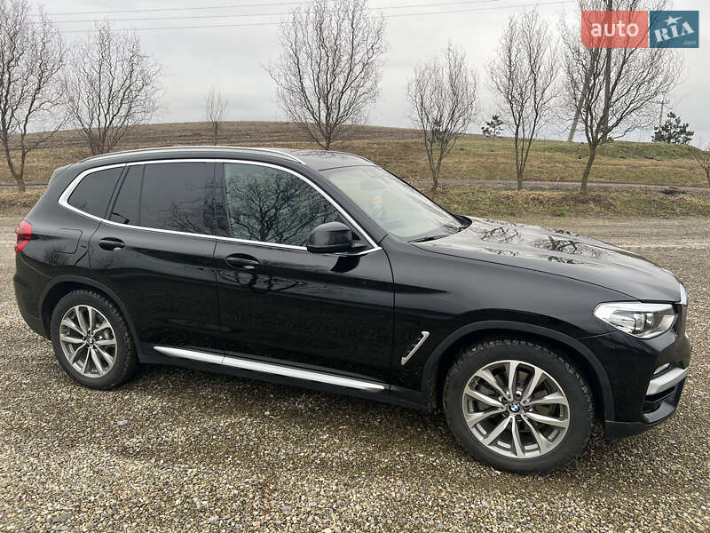 Позашляховик / Кросовер BMW X3 2019 в Львові