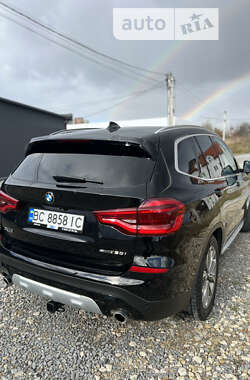 Внедорожник / Кроссовер BMW X3 2019 в Львове