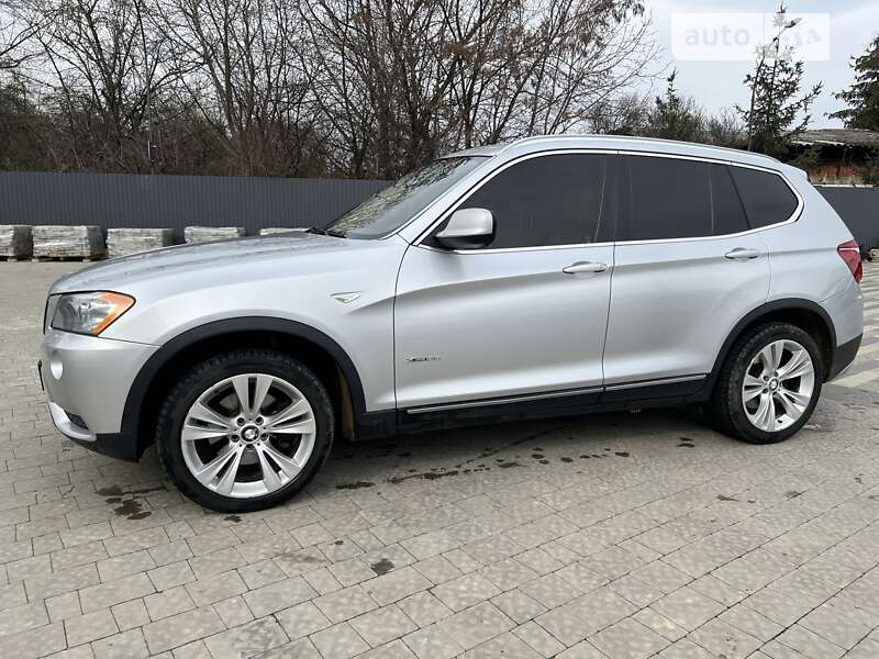 Внедорожник / Кроссовер BMW X3 2011 в Ужгороде