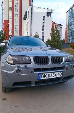 Позашляховик / Кросовер BMW X3 2004 в Вараші