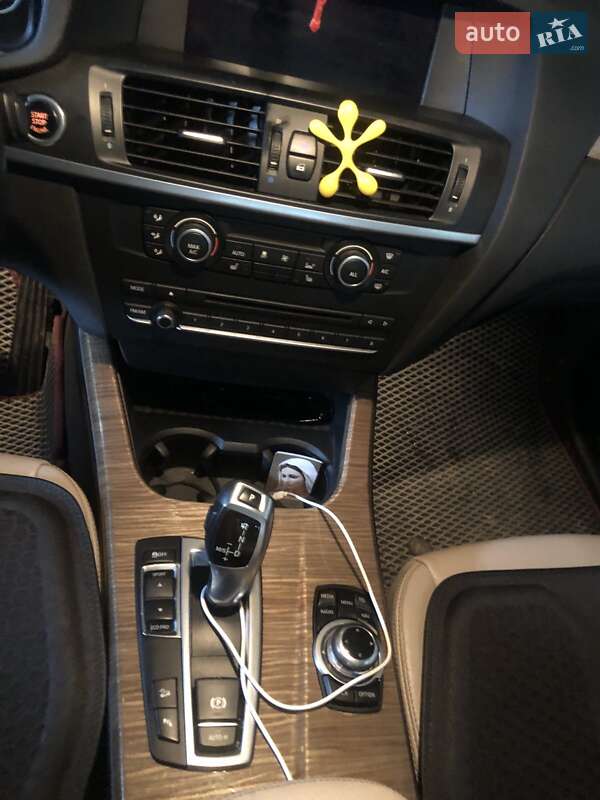 Позашляховик / Кросовер BMW X3 2012 в Надвірній