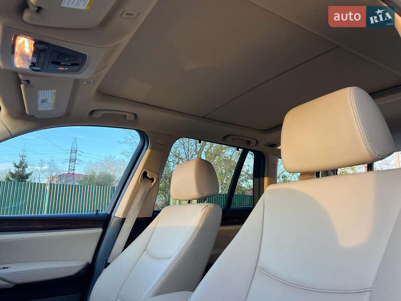 Внедорожник / Кроссовер BMW X3 2015 в Львове