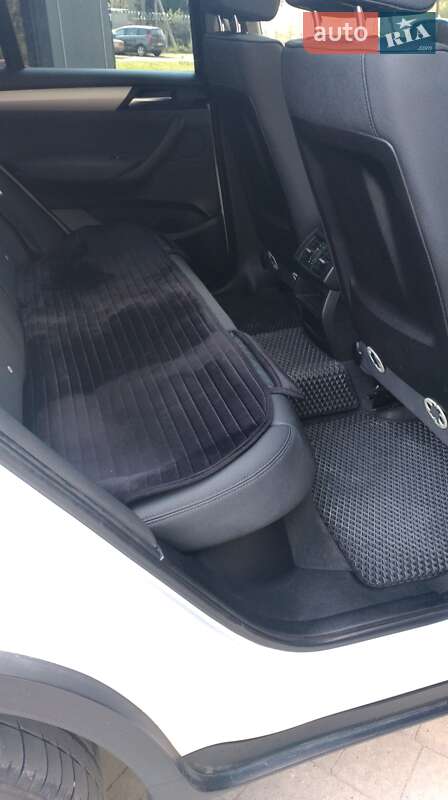 Внедорожник / Кроссовер BMW X3 2012 в Новояворовске