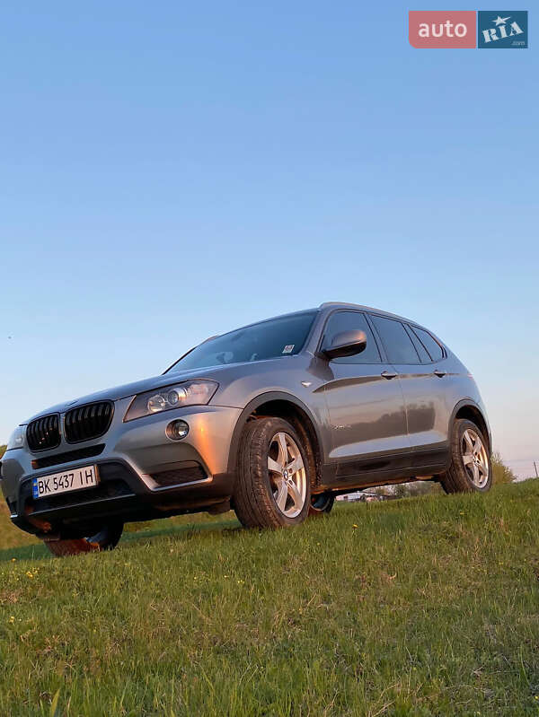 Внедорожник / Кроссовер BMW X3 2012 в Волочиске