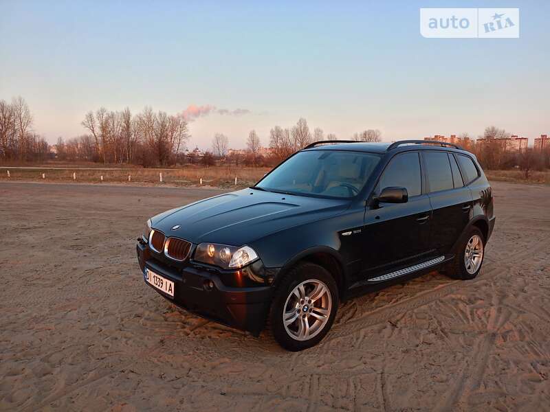 Внедорожник / Кроссовер BMW X3 2003 в Киеве