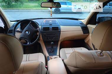 Внедорожник / Кроссовер BMW X3 2003 в Киеве