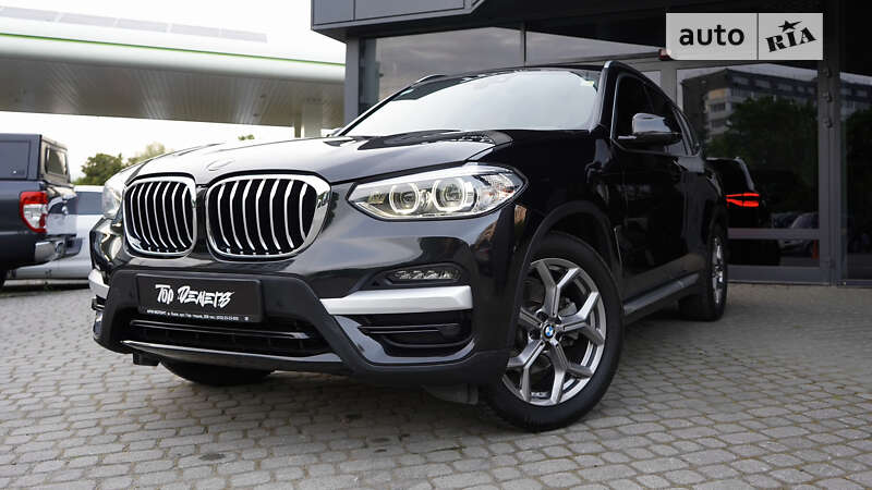 Внедорожник / Кроссовер BMW X3 2019 в Львове