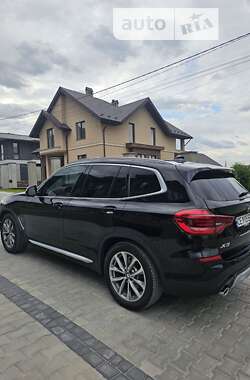 Внедорожник / Кроссовер BMW X3 2018 в Черновцах